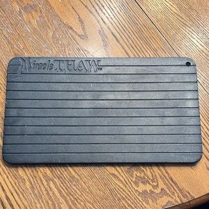 Gently used Telebrands Miracle Thaw meat thawing tray